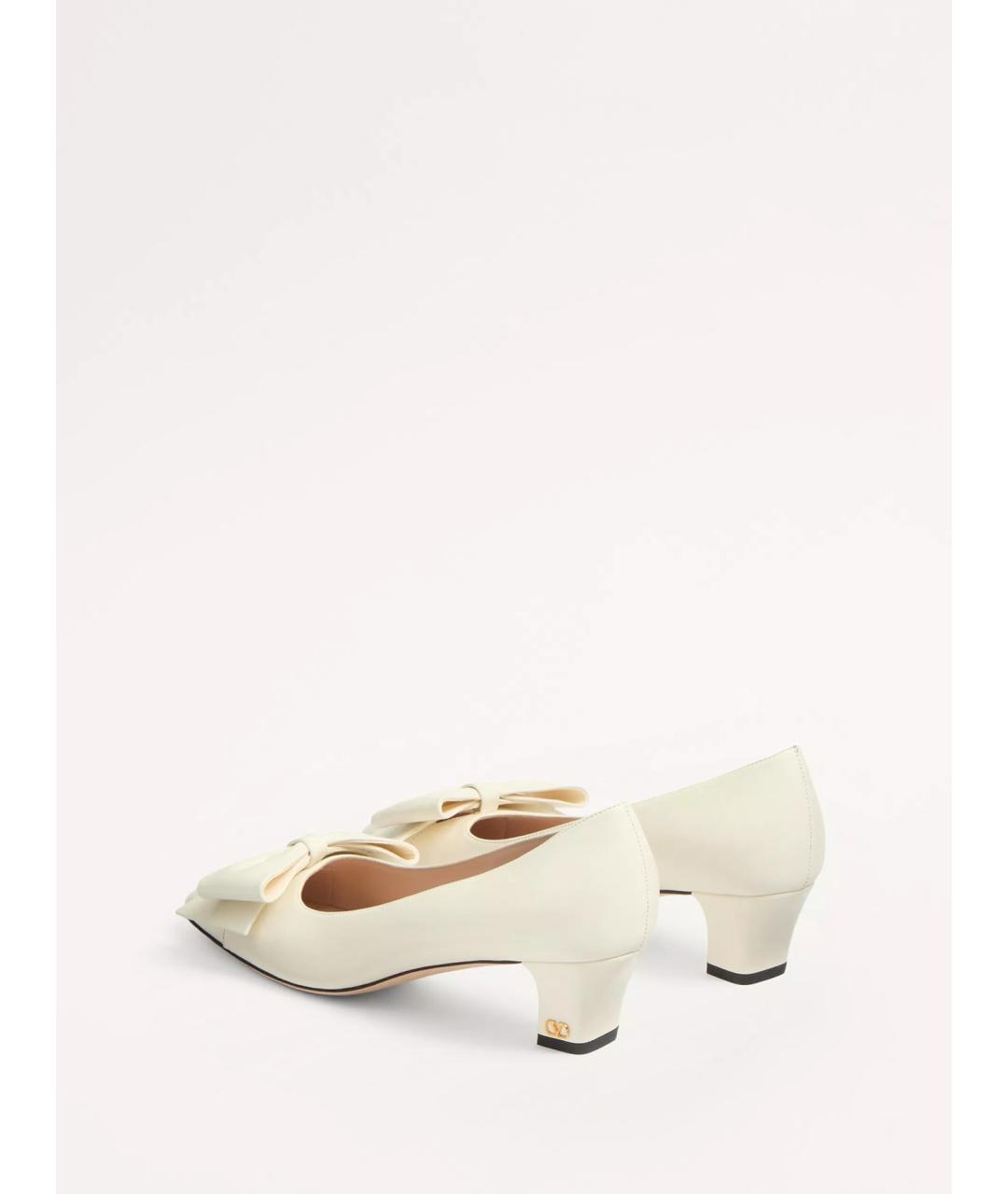 VALENTINO Белые кожаные туфли, фото 4