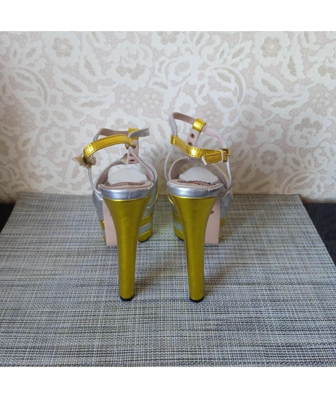 GUCCI Золотые кожаные босоножки, фото 4