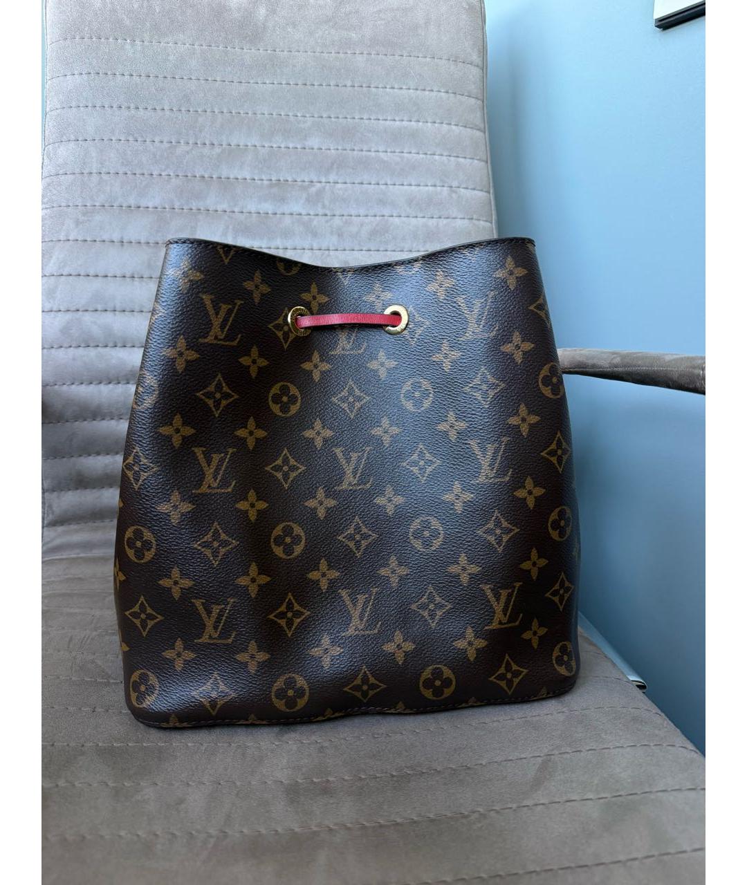 LOUIS VUITTON Коричневая кожаная сумка тоут, фото 2
