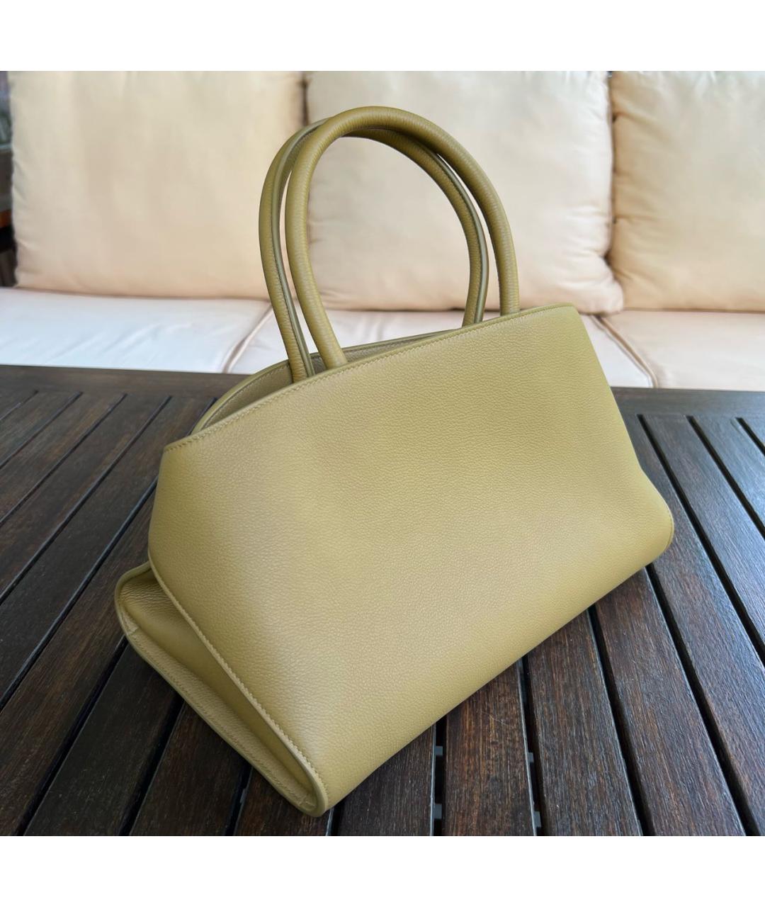 FERRAGAMO Кожаная сумка с короткими ручками, фото 2