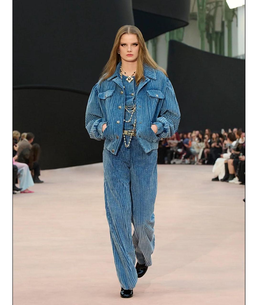 CHANEL Голубые велюровые брюки широкие, фото 3
