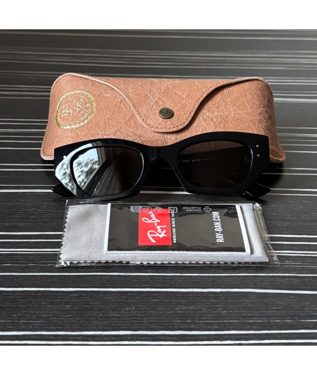 RAY BAN Черные пластиковые солнцезащитные очки, фото 4
