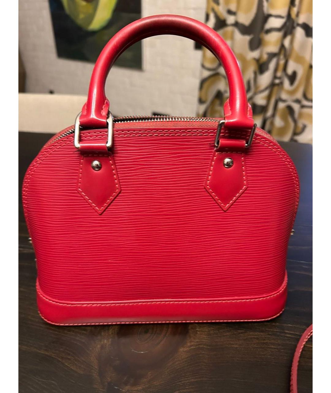 LOUIS VUITTON Красная кожаная сумка с короткими ручками, фото 9