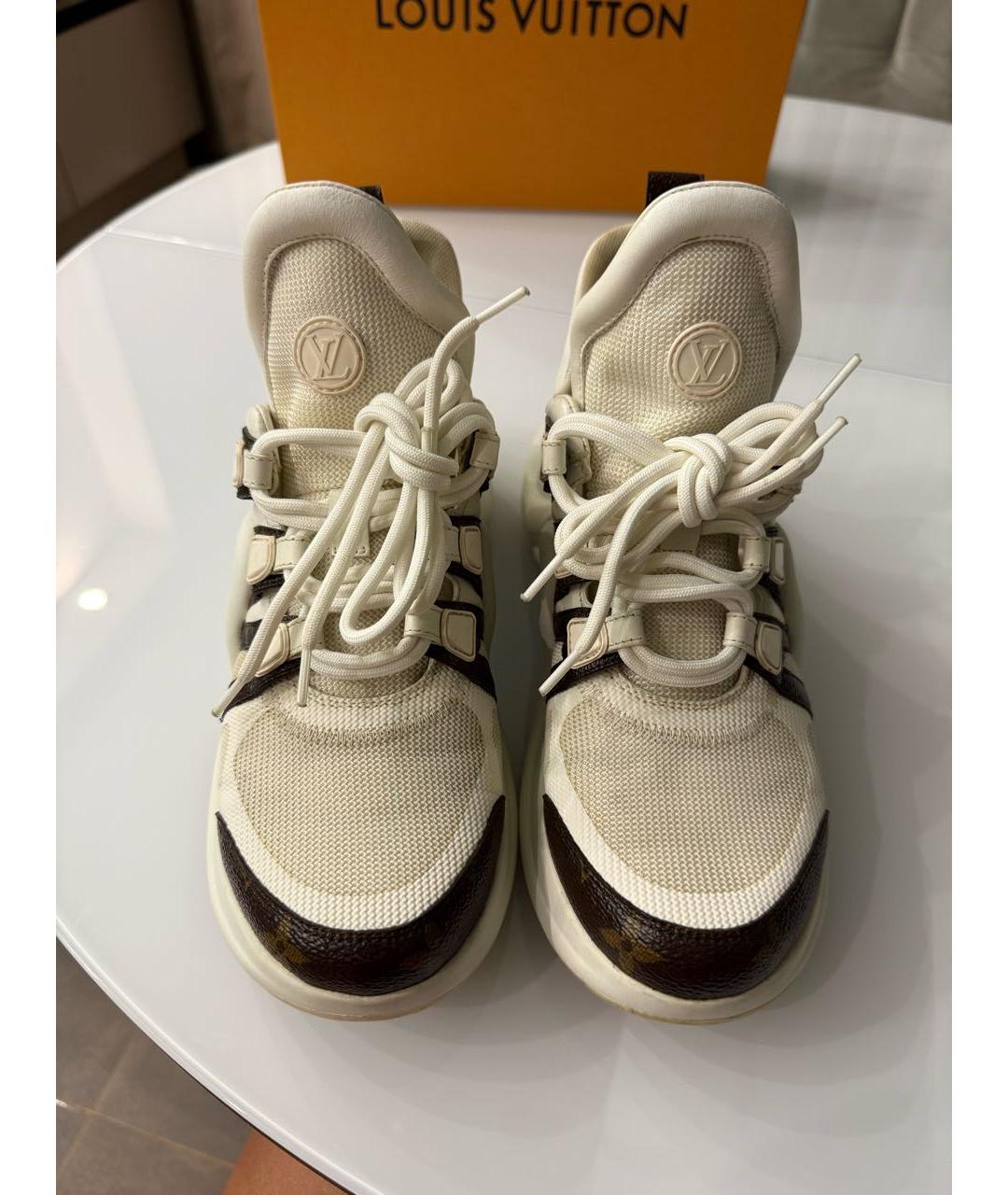 LOUIS VUITTON Белые кожаные кеды, фото 2