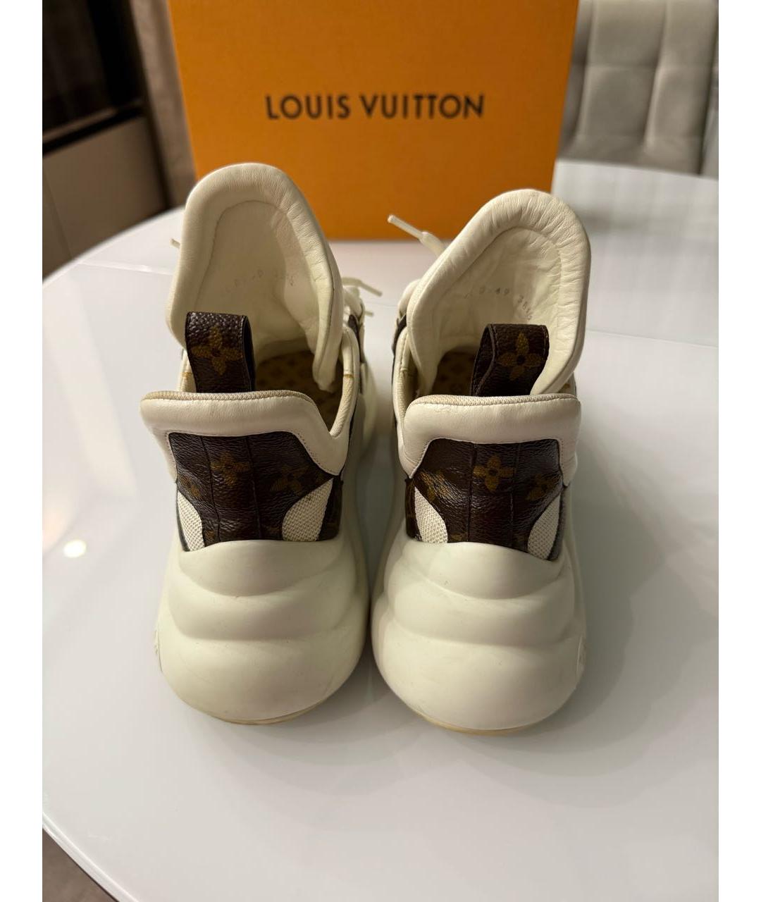 LOUIS VUITTON Белые кожаные кеды, фото 4