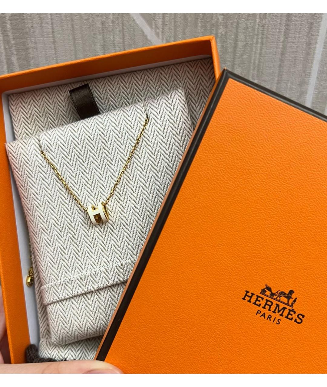 HERMES Белая металлическая подвеска, фото 3