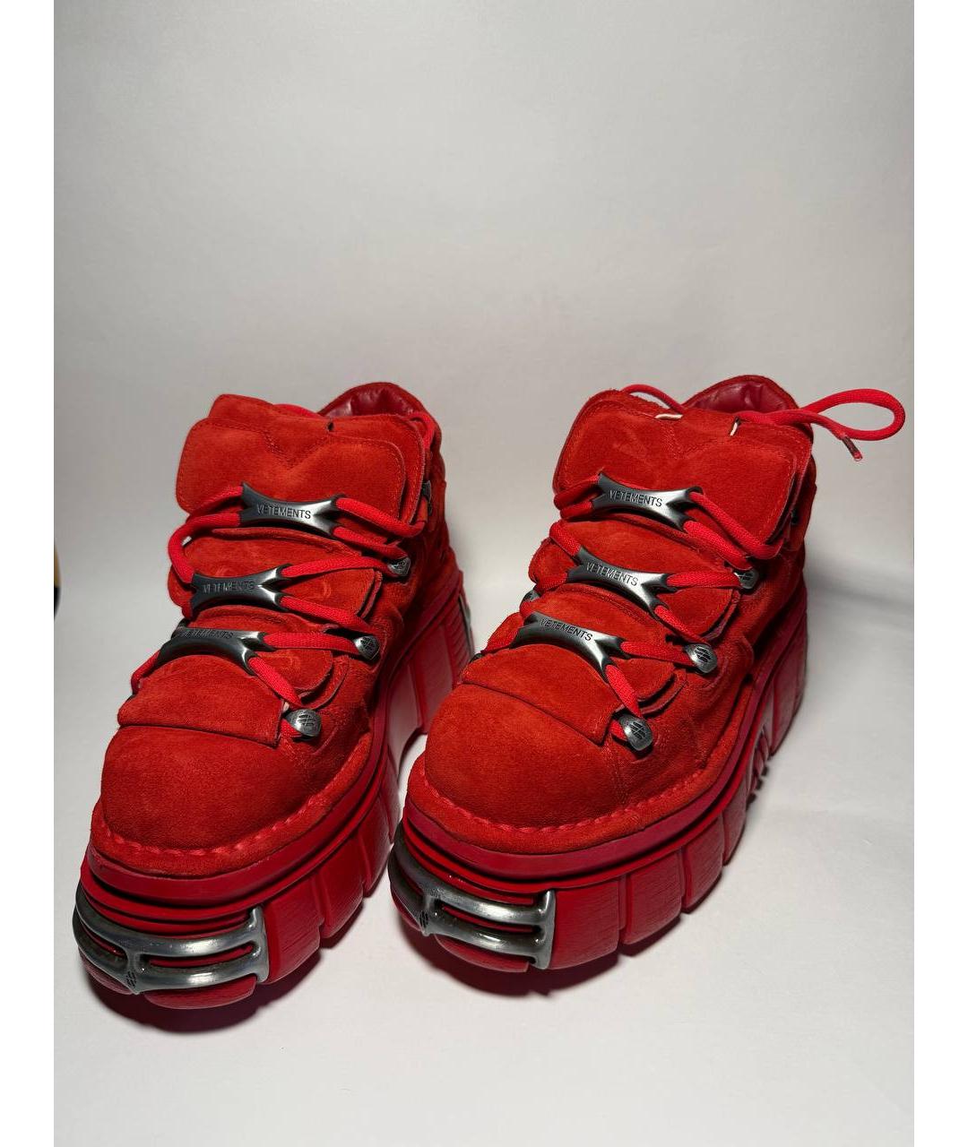 VETEMENTS Красные бархатные ботинки, фото 2