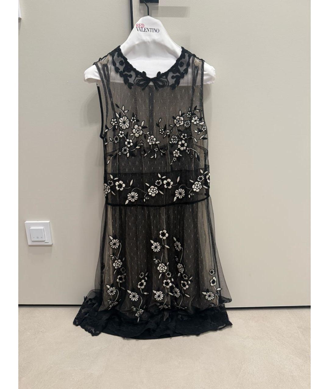 RED VALENTINO Черное кружевное коктейльное платье, фото 4