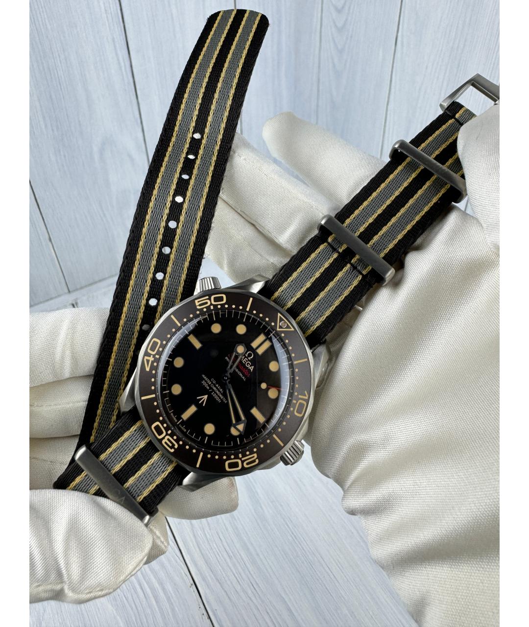 OMEGA Черные часы, фото 3