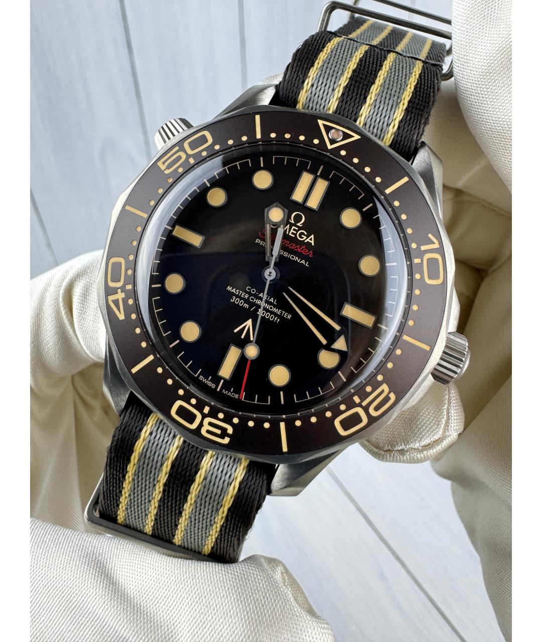 OMEGA Черные часы, фото 5