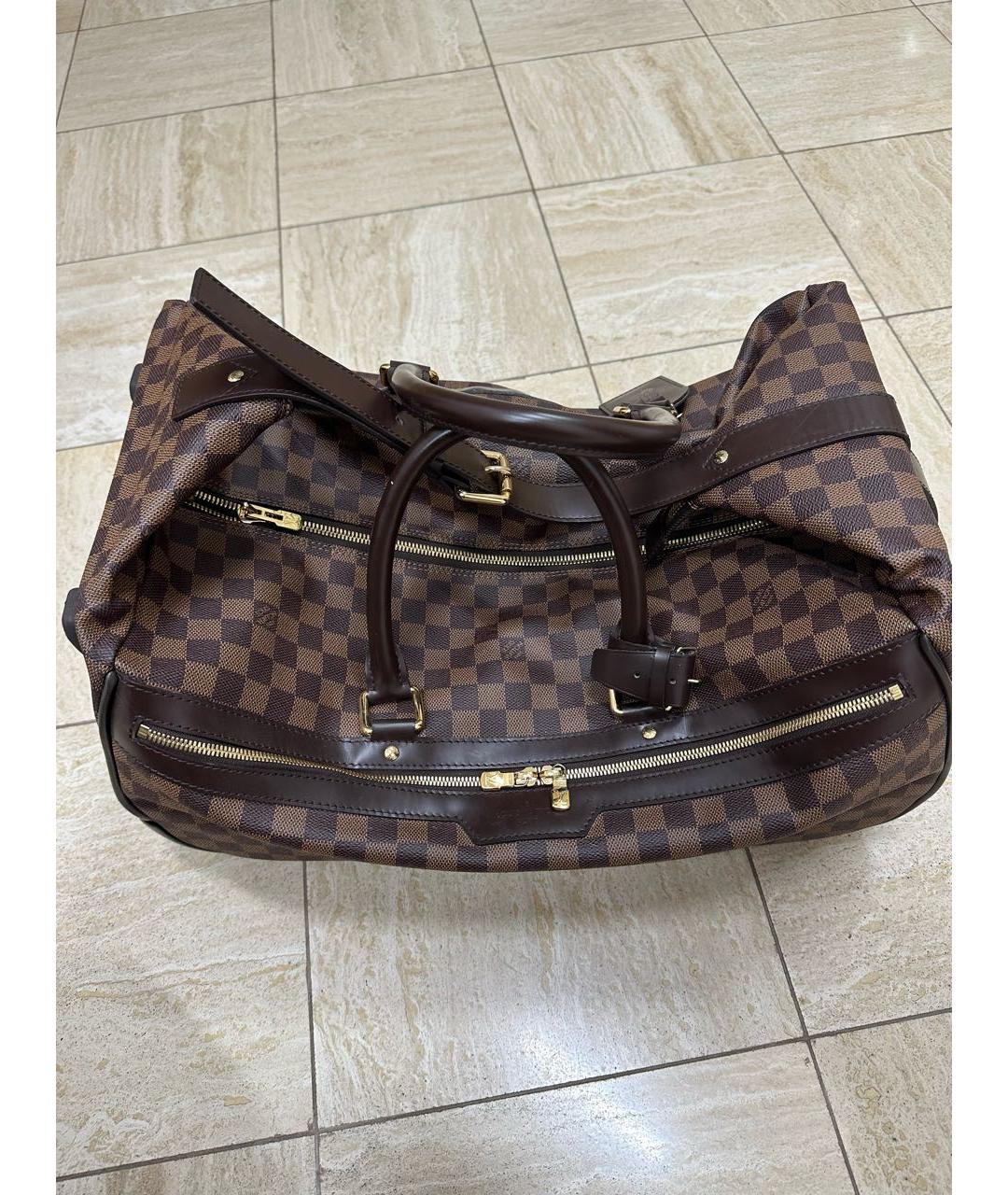 LOUIS VUITTON Коричневый чемодан, фото 4