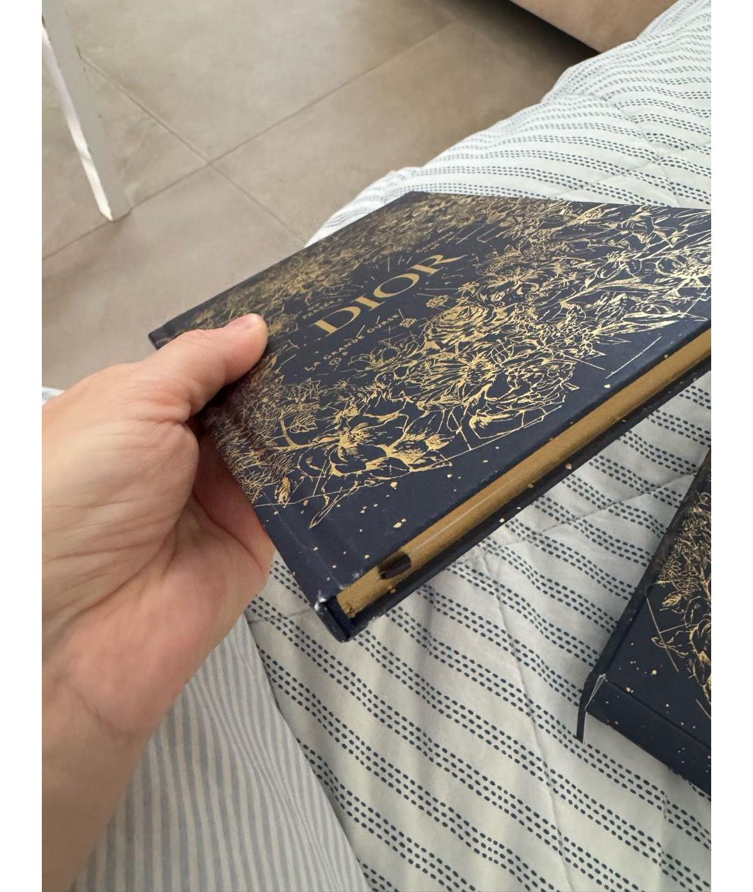CHRISTIAN DIOR Книга, фото 4