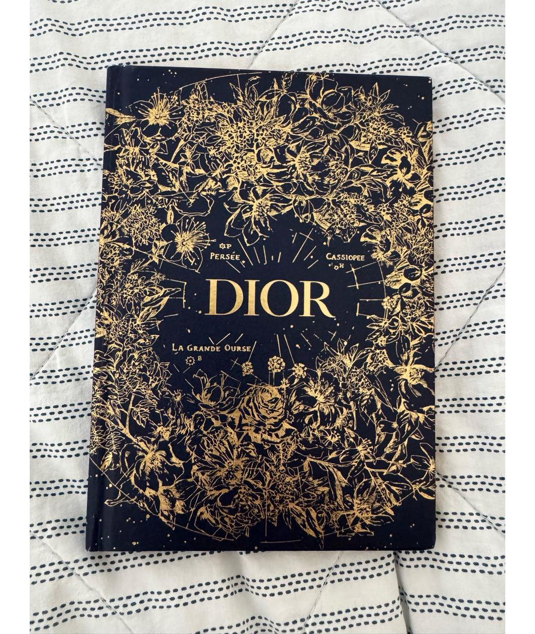 CHRISTIAN DIOR Книга, фото 7