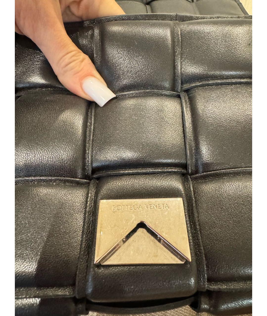 BOTTEGA VENETA Черная кожаная сумка через плечо, фото 6