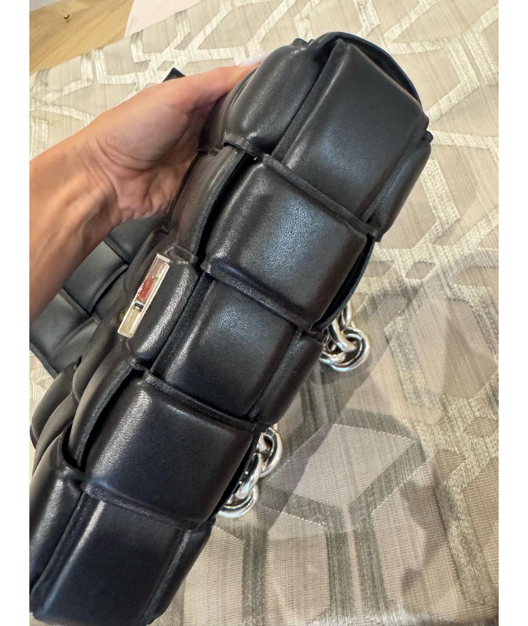 BOTTEGA VENETA Черная кожаная сумка через плечо, фото 4