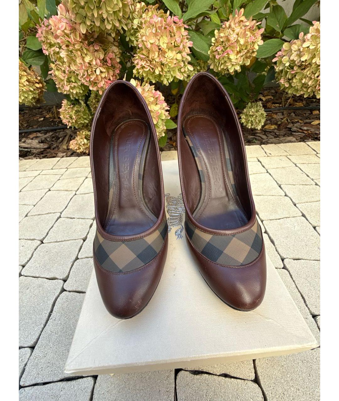 BURBERRY Коричневые кожаные туфли, фото 2