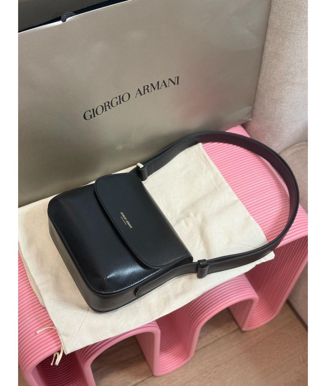 GIORGIO ARMANI Черная кожаная сумка с короткими ручками, фото 3