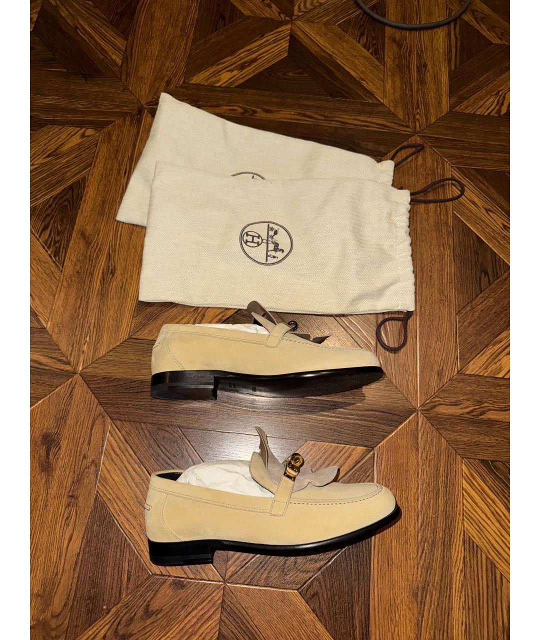 HERMES Бежевые замшевые лоферы, фото 2