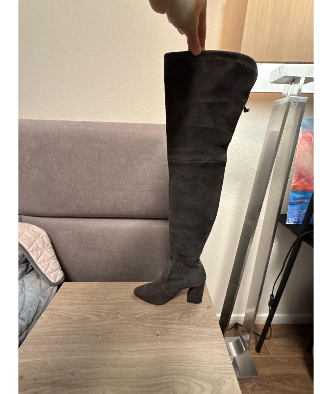 STUART WEITZMAN Антрацитовые замшевые ботфорты, фото 6
