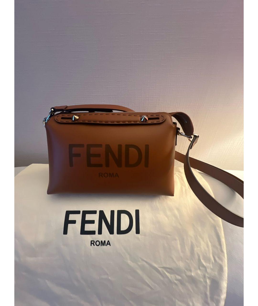 FENDI Коричневая кожаная сумка через плечо, фото 3