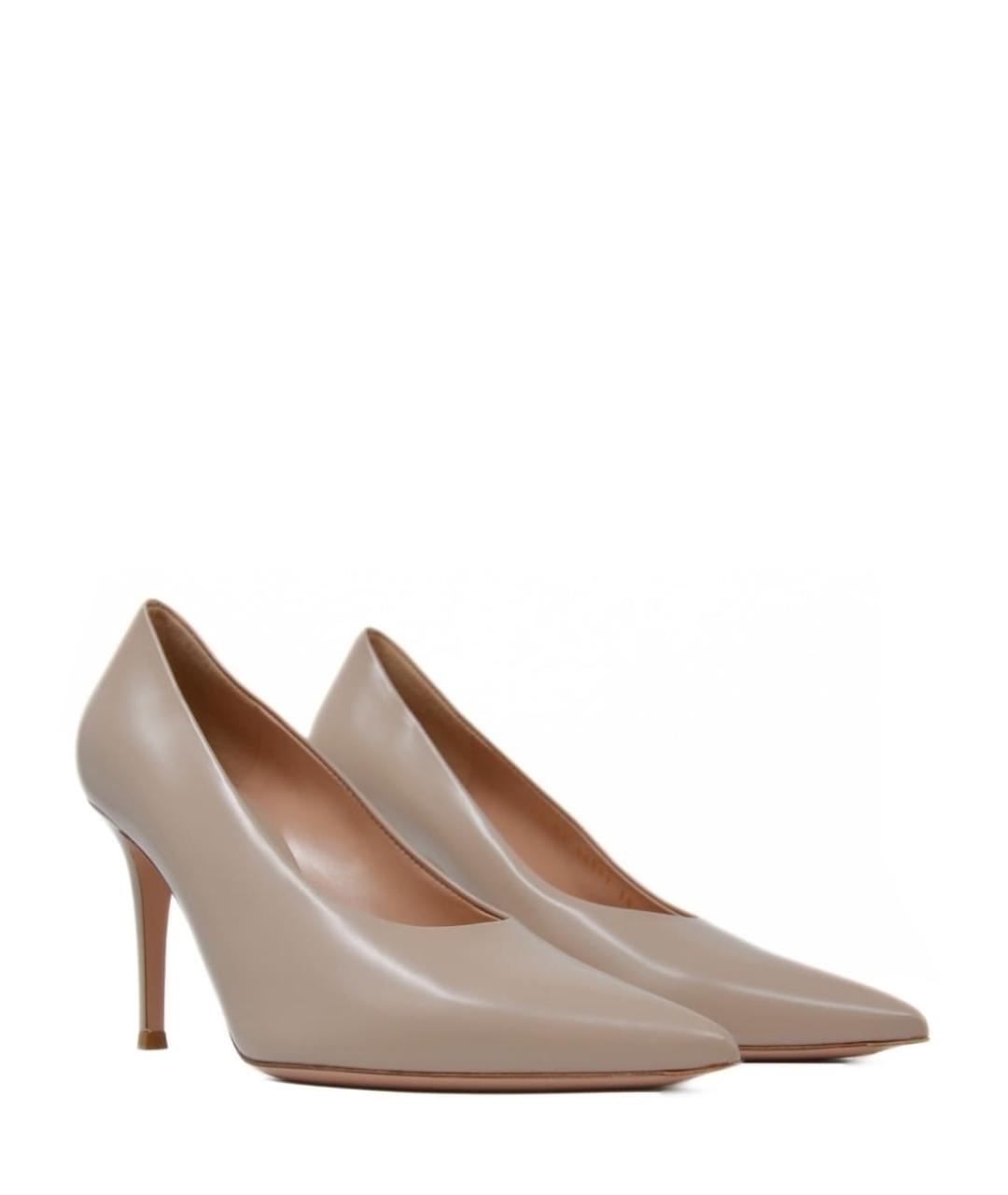 GIANVITO ROSSI Бежевые кожаные туфли, фото 2