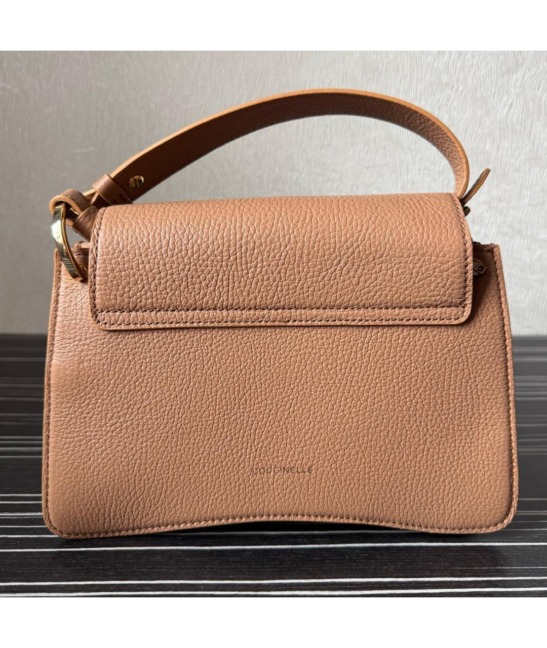 COCCINELLE Коричневая кожаная сумка через плечо, фото 3