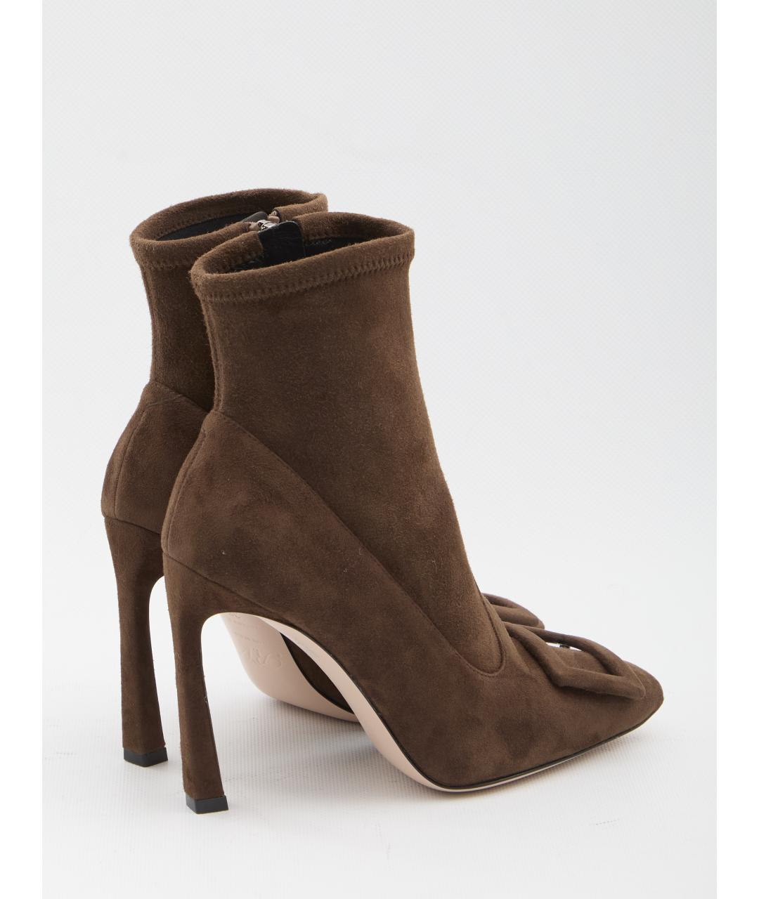 ROGER VIVIER Коричневые замшевые ботильоны, фото 3