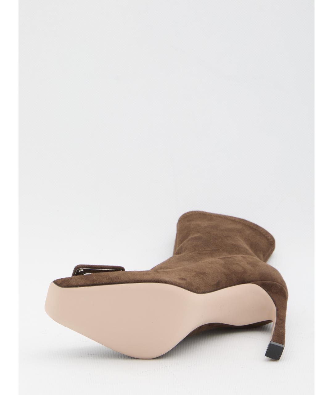 ROGER VIVIER Коричневые замшевые ботильоны, фото 4