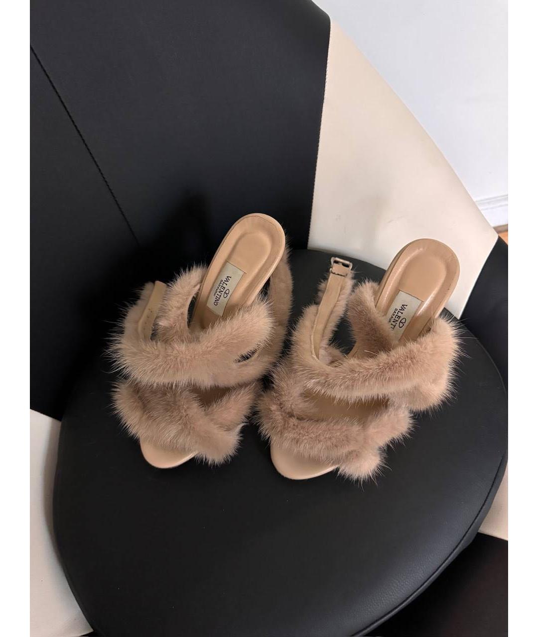 VALENTINO Бежевые босоножки, фото 5