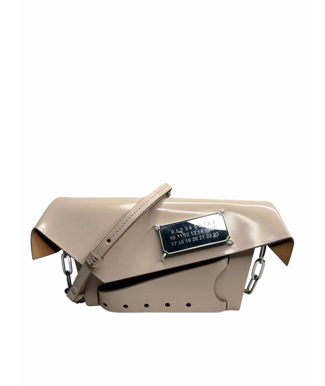 MAISON MARGIELA Бежевая сумка через плечо из лакированной кожи, фото 1