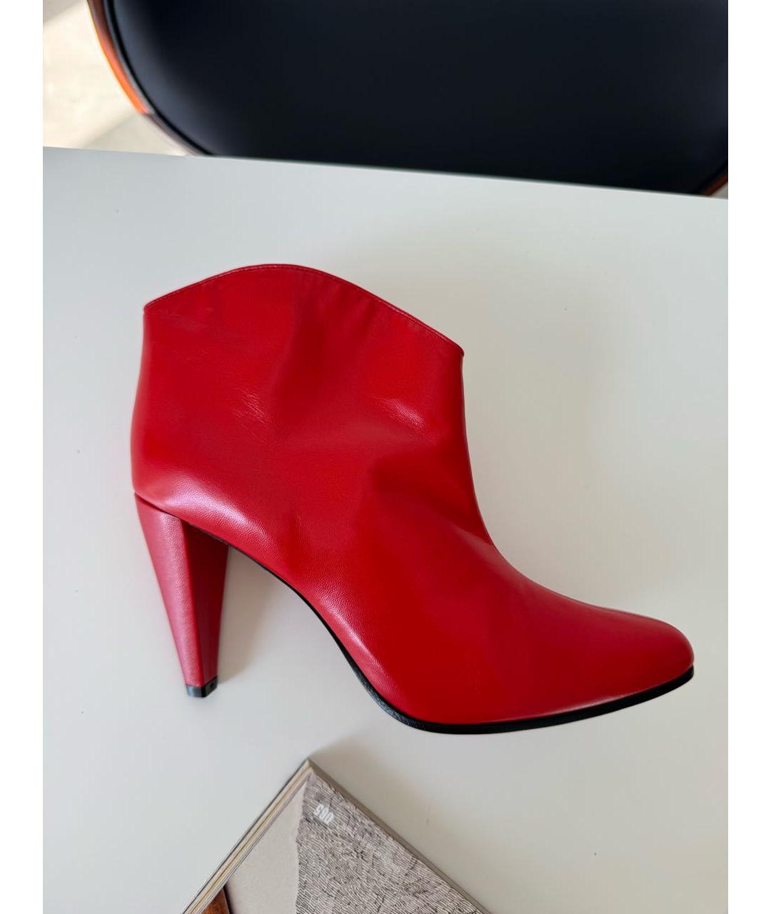 CELINE Красные кожаные ботильоны, фото 4