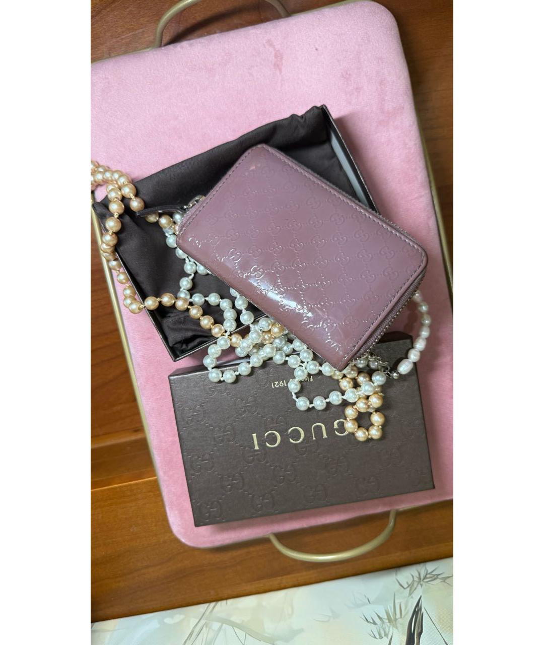 GUCCI Розовый кошелек из лакированной кожи, фото 3