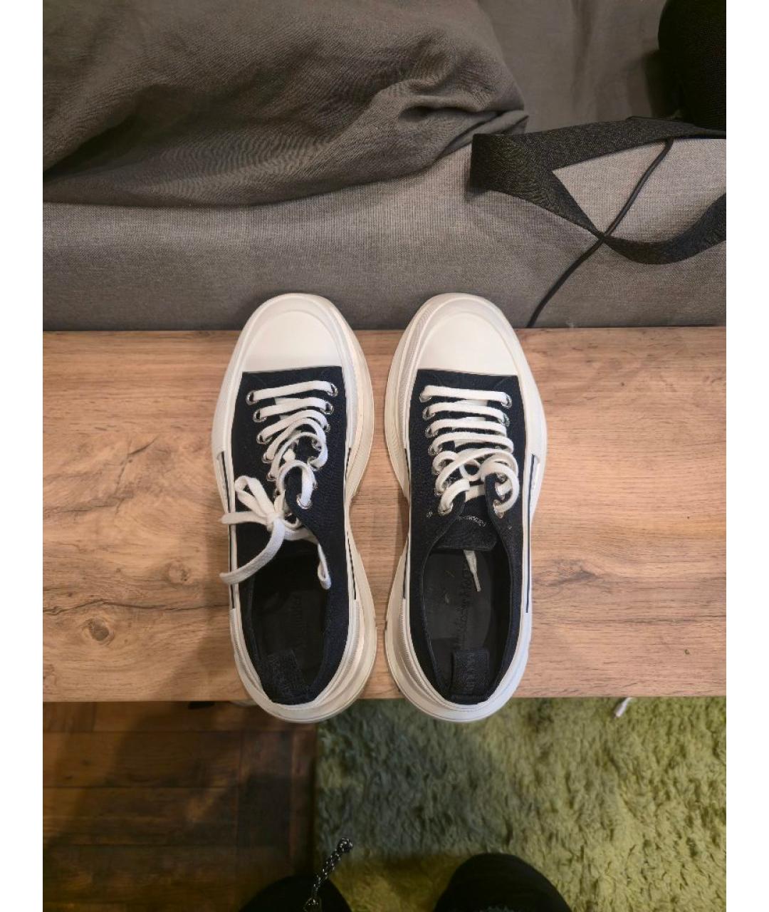 ALEXANDER MCQUEEN Черные текстильные низкие кроссовки / кеды, фото 3