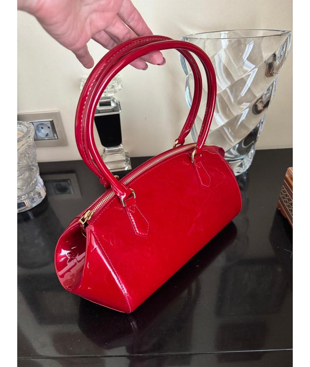 LOUIS VUITTON Бордовая сумка с короткими ручками из лакированной кожи, фото 2