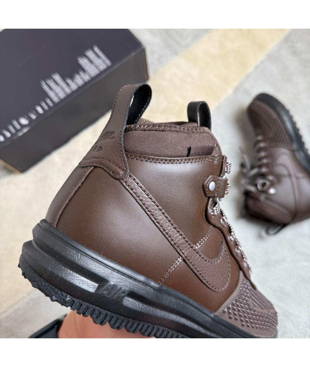 NIKE Коричневые кожаные высокие ботинки, фото 4
