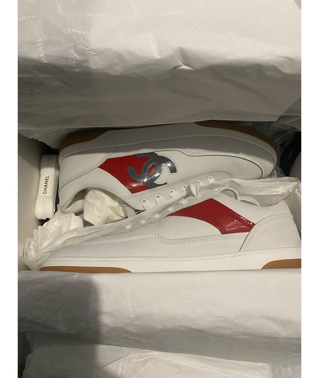 CHANEL Белые кожаные кеды, фото 3