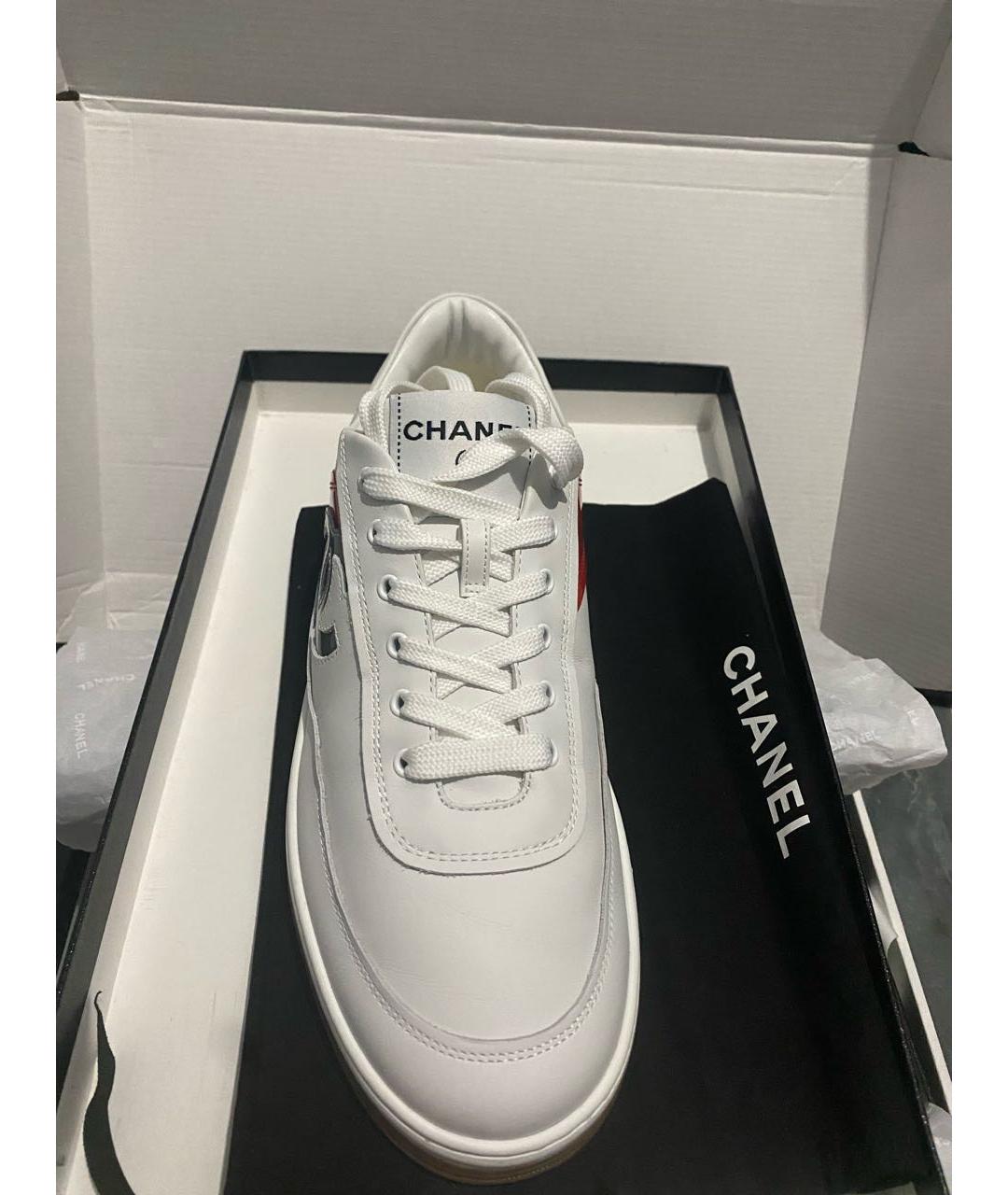 CHANEL Белые кожаные кеды, фото 2