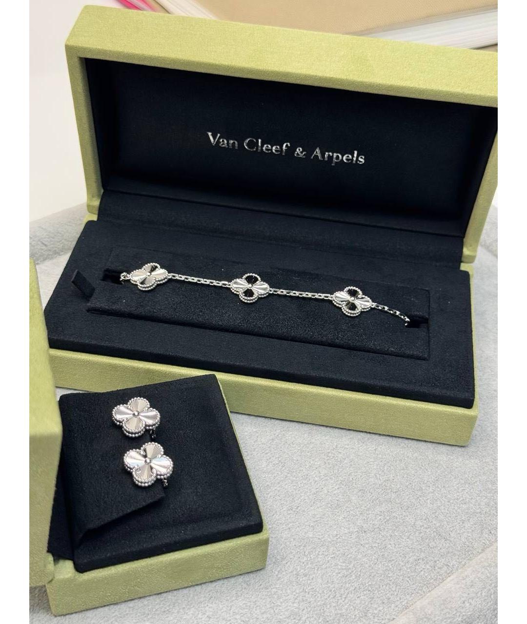 VAN CLEEF & ARPELS Белые серьги из белого золота, фото 3