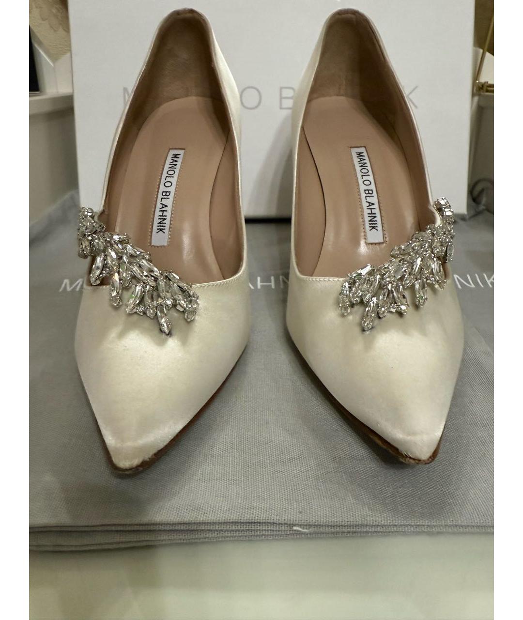 MANOLO BLAHNIK Белые свадебные туфли на высоком каблуке, фото 4