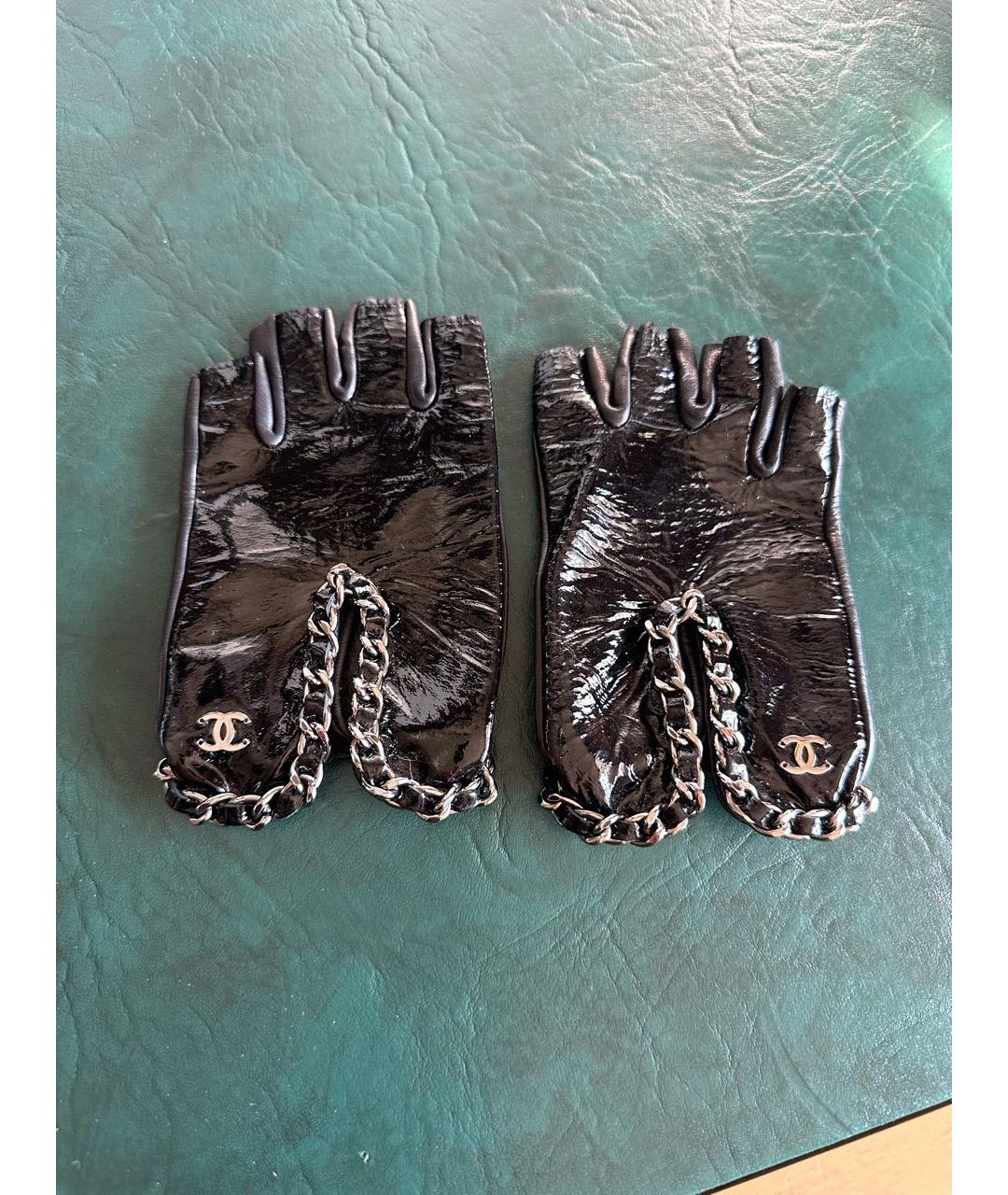 CHANEL Черные кожаные митенки, фото 5