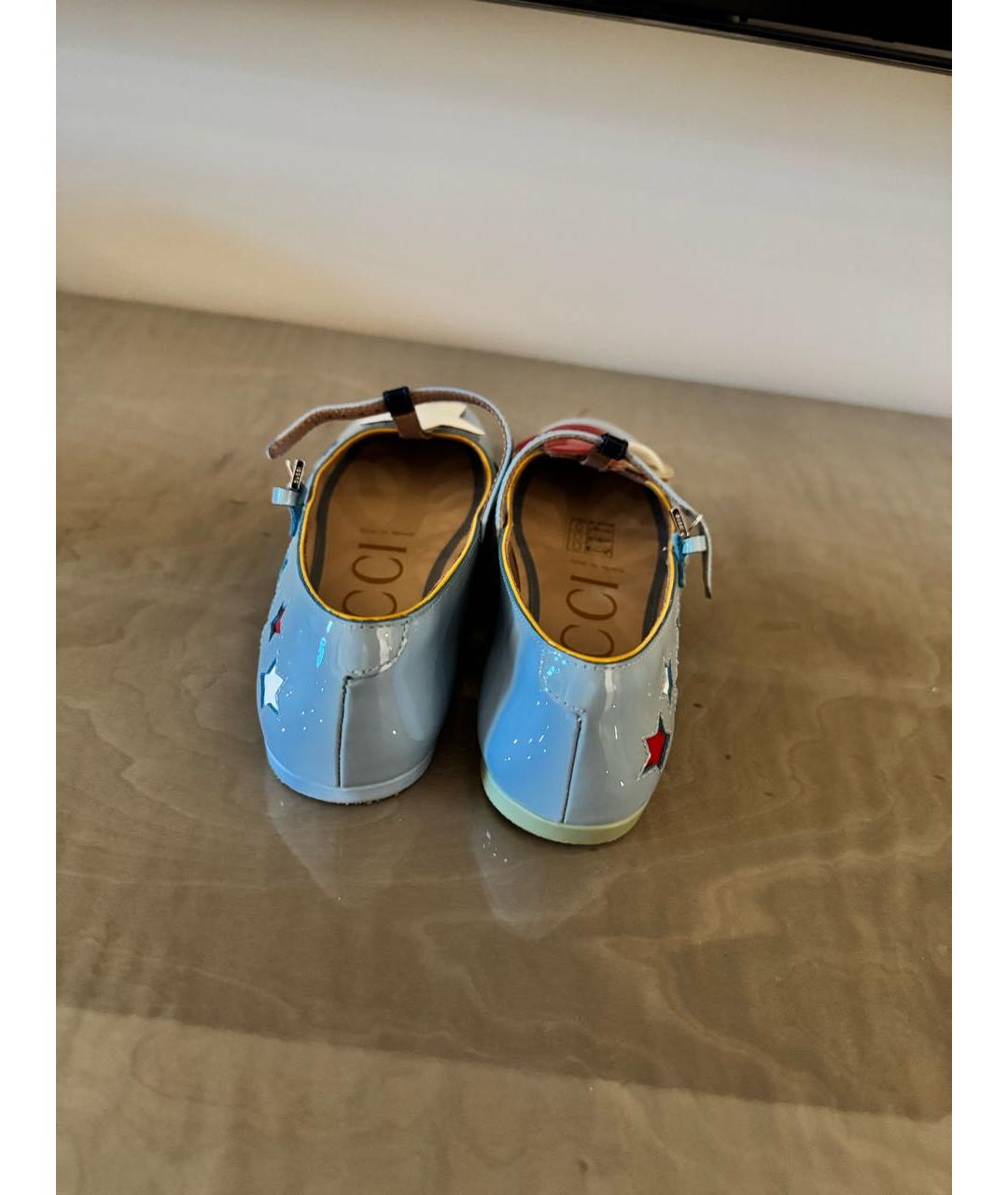 GUCCI Голубые балетки из лакированной кожи, фото 4