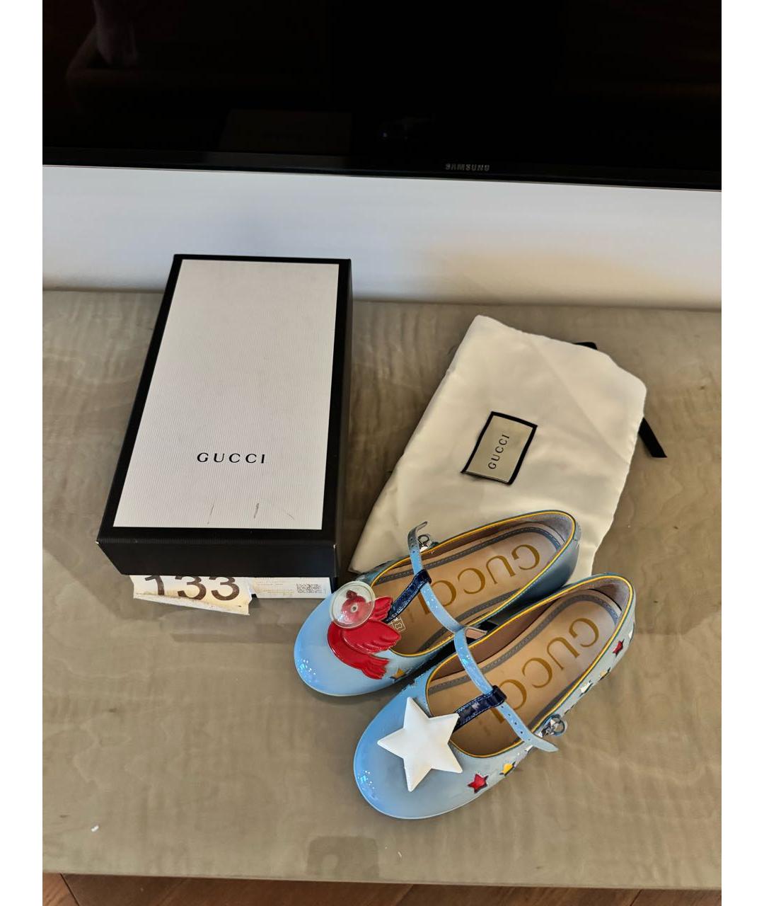 GUCCI Голубые балетки из лакированной кожи, фото 6