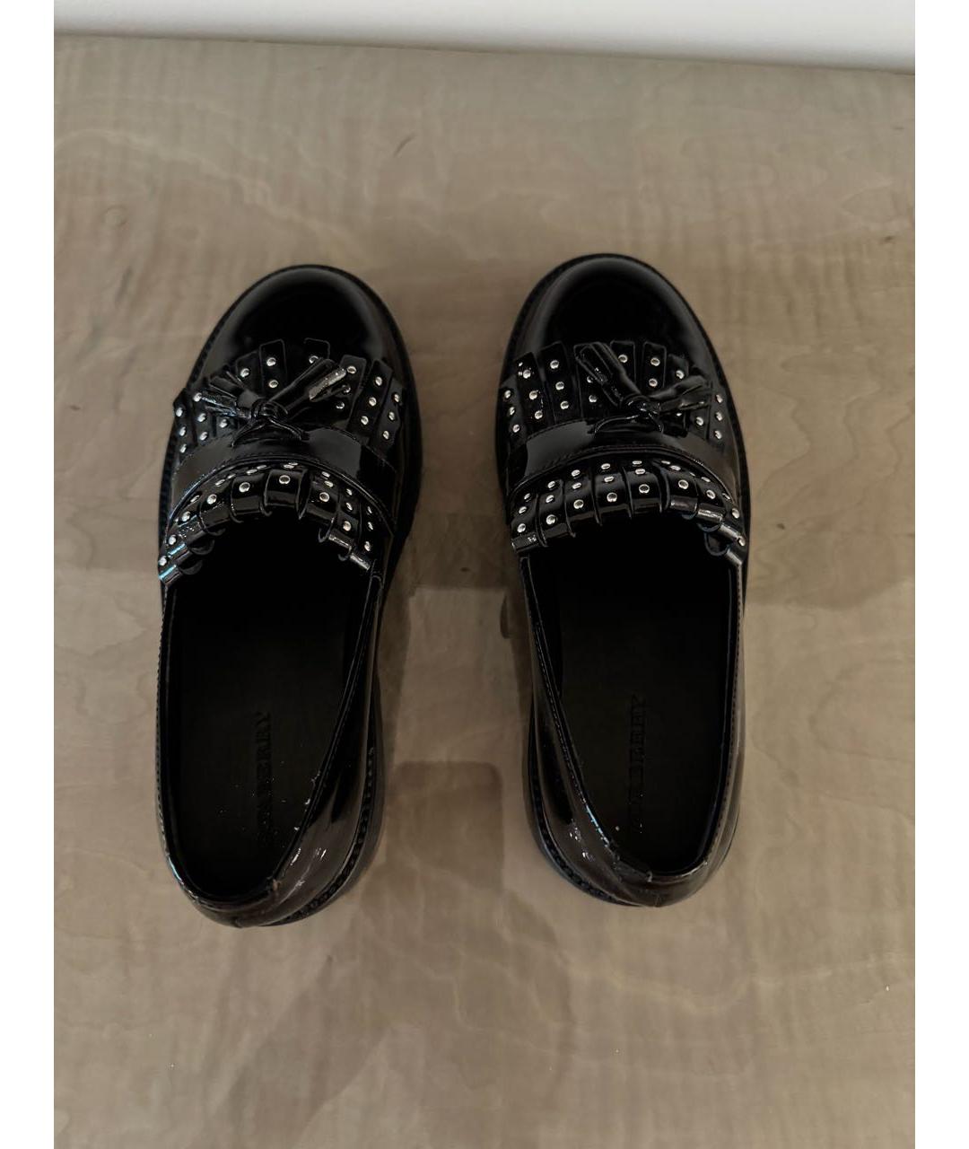 BURBERRY Черные лоферы и мокасины из лакированной кожи, фото 3