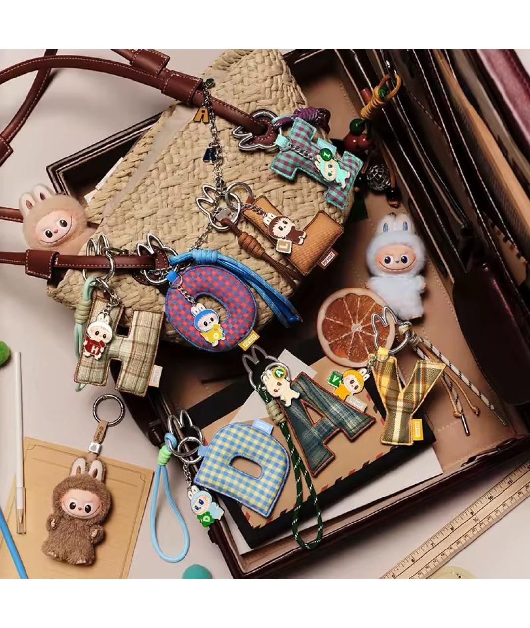 Labubu Мульти брелок, фото 2