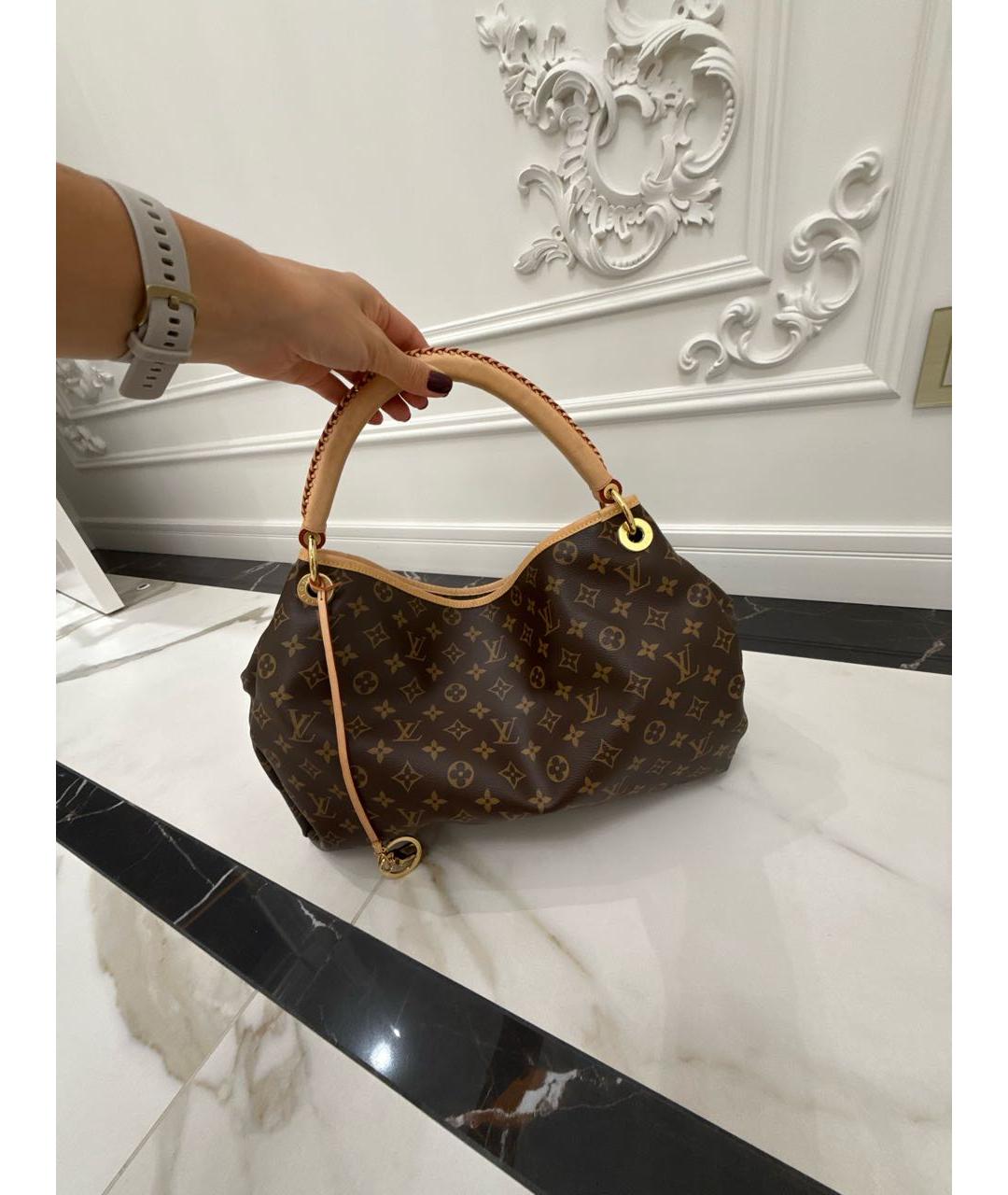 LOUIS VUITTON Коричневая кожаная сумка с короткими ручками, фото 5