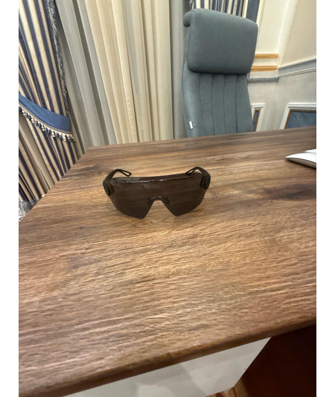 CHRISTIAN DIOR Черные пластиковые солнцезащитные очки, фото 5