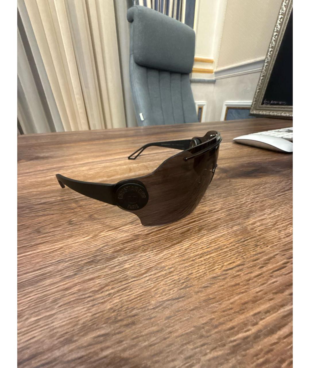 CHRISTIAN DIOR Черные пластиковые солнцезащитные очки, фото 3