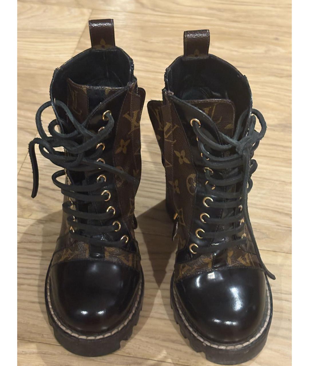 LOUIS VUITTON Коричневые ботильоны, фото 2