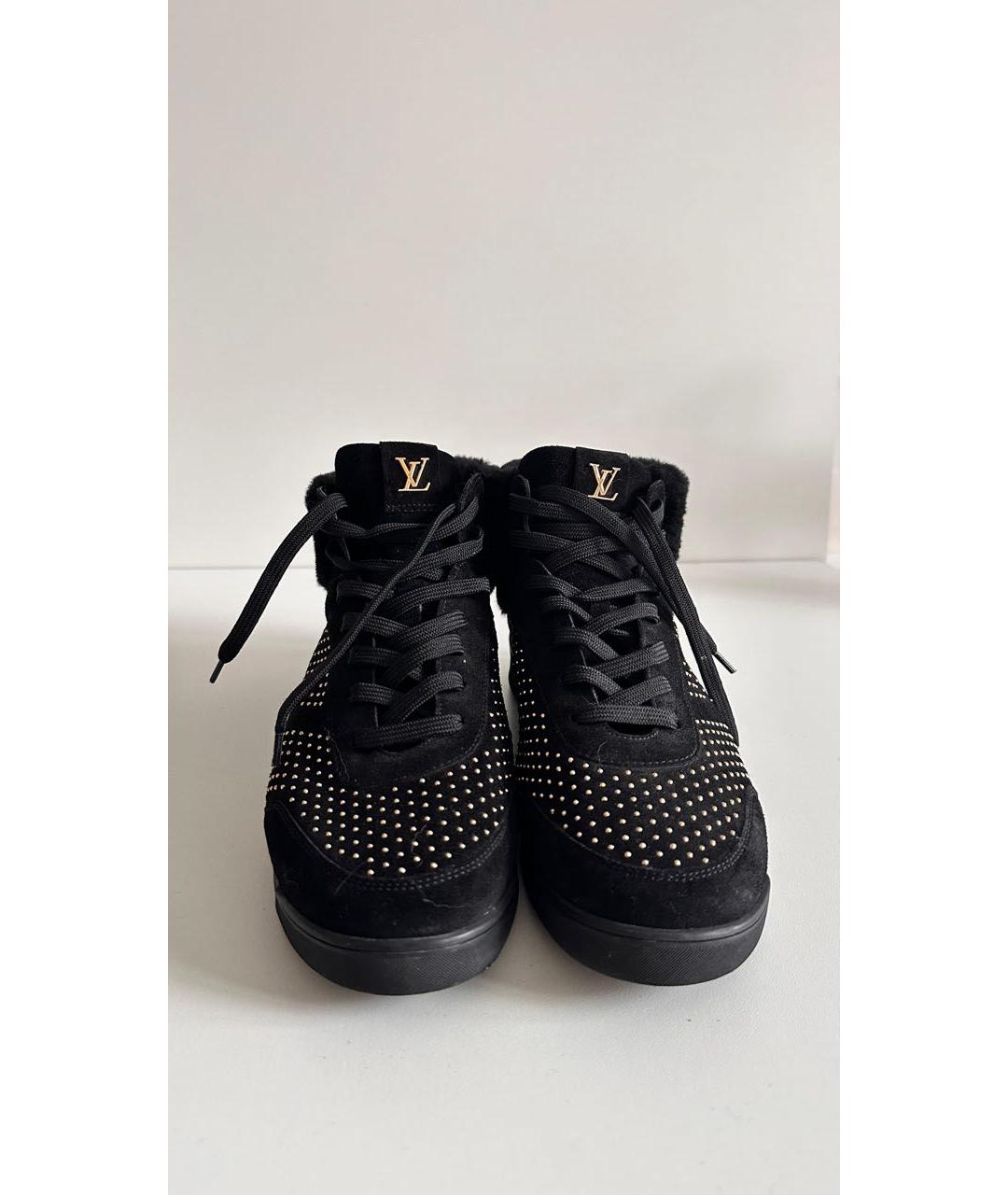 LOUIS VUITTON Черные замшевые ботинки, фото 9