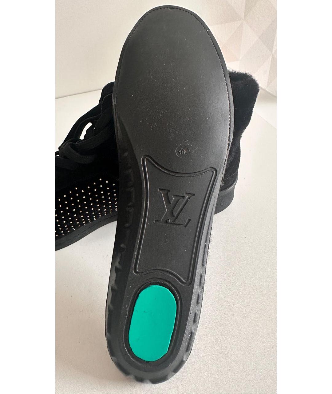 LOUIS VUITTON Черные замшевые ботинки, фото 7